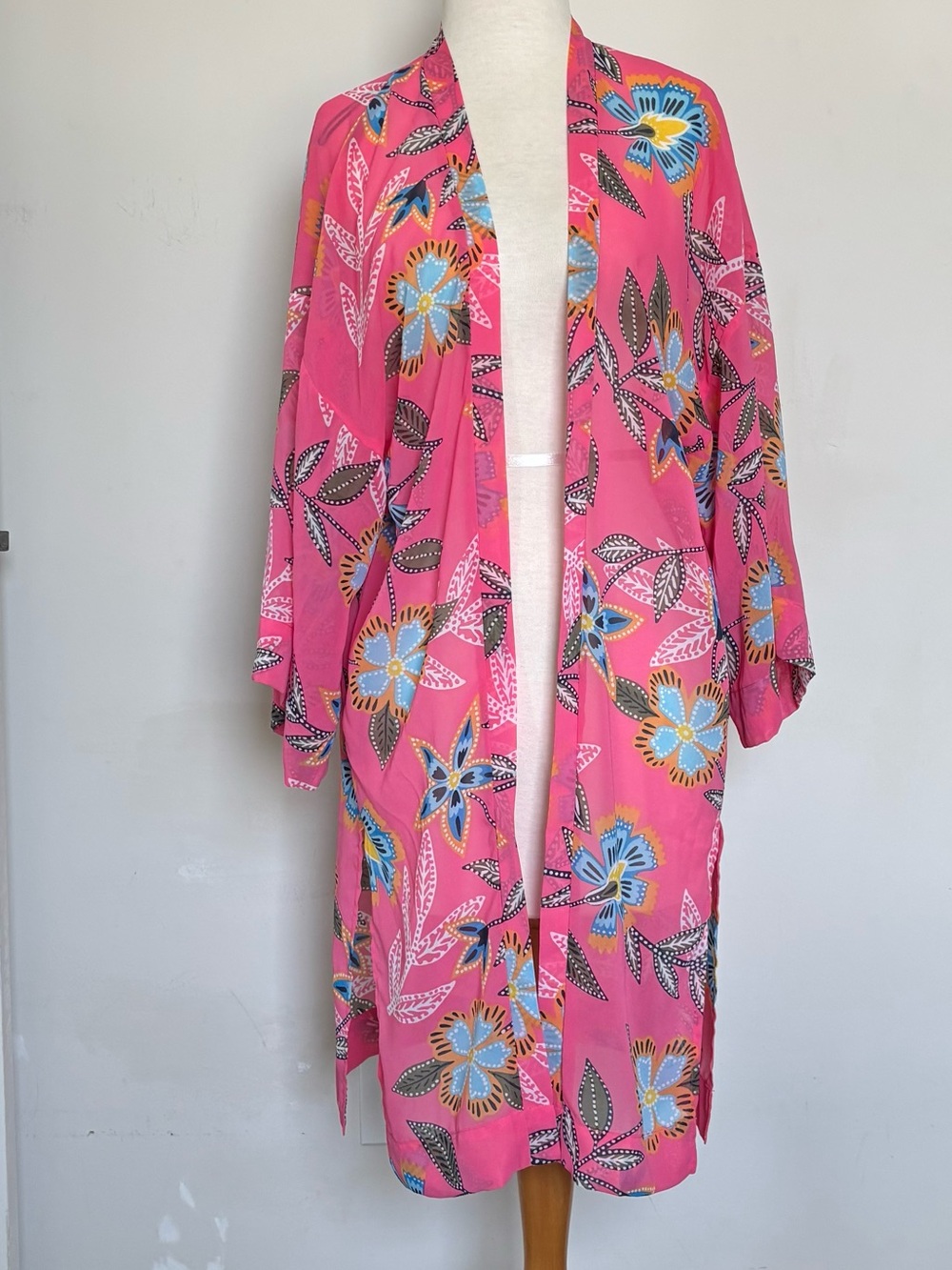 LOFT outlet Pink Floral boho beach Cover-Up Kimono